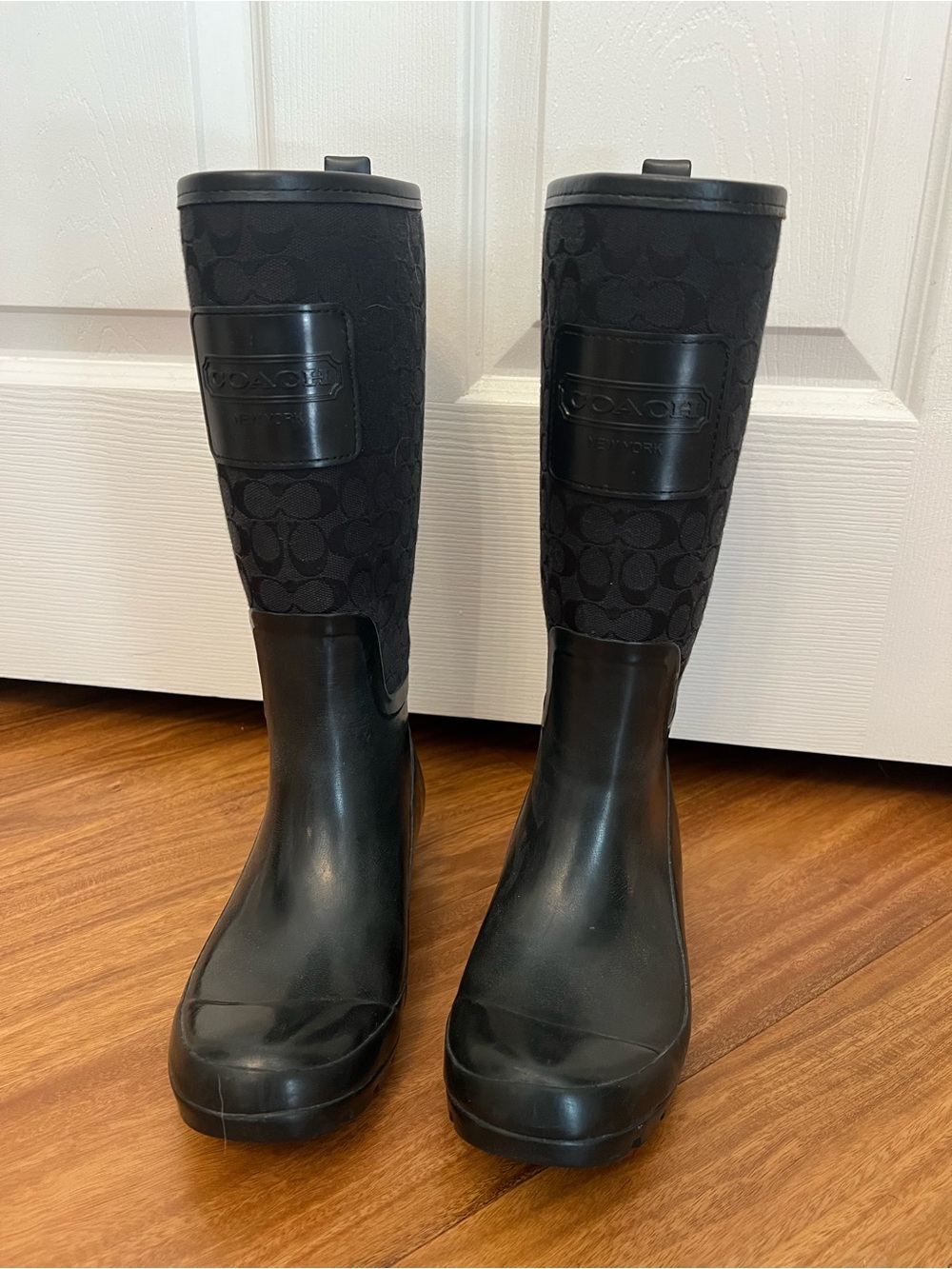 Coach pearl rain boots